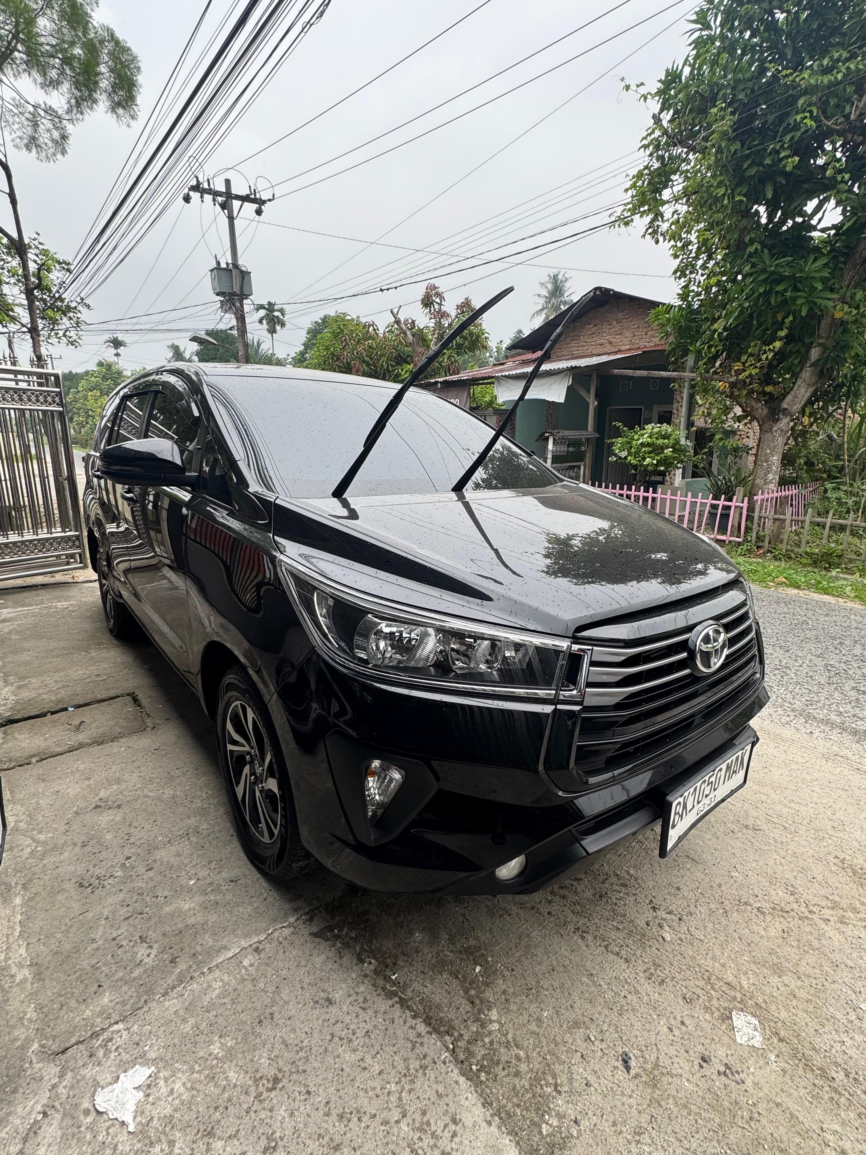 Toyota Innova Reborn