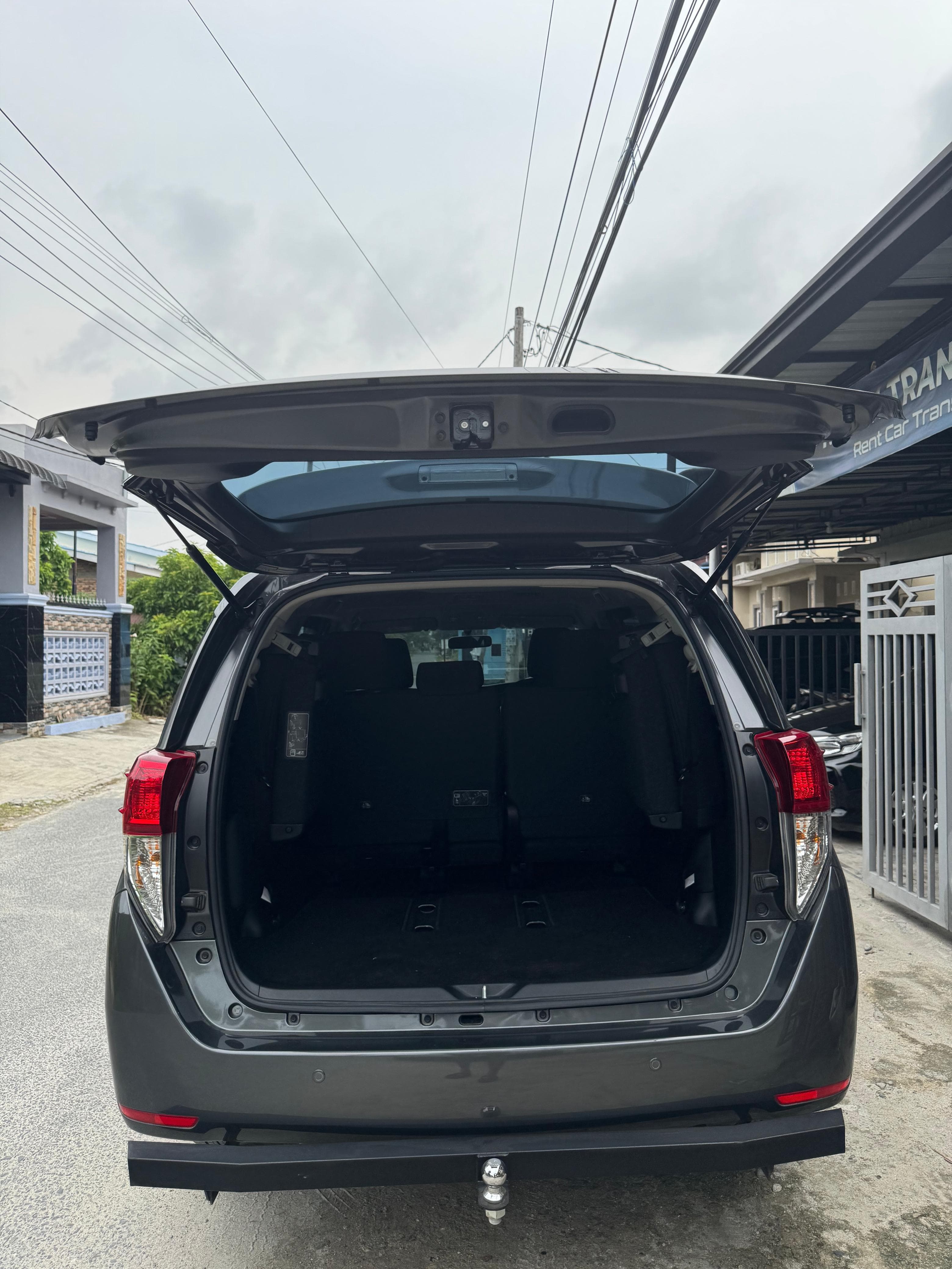 Toyota Innova Reborn